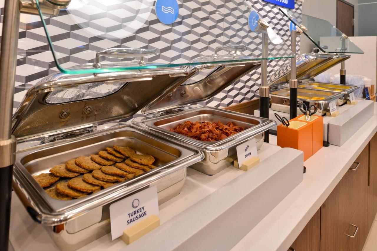 Holiday Inn Express - Des Moines - Ankeny By Ihg Ngoại thất bức ảnh